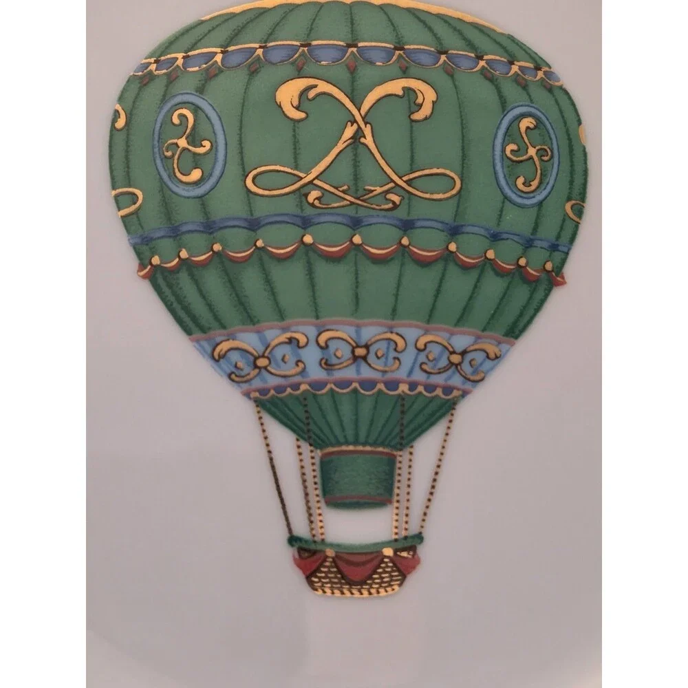 Vintage Elegant Royal Gallery Hot Air Balloon Plate, Royal Buffet, 8.5